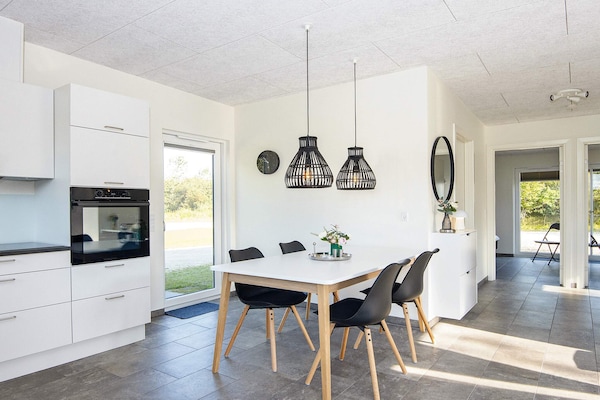 Foto van 6 persoons vakantie huis in Ringkøbing - Vakantiehuis in Ringkøbing - Indoor