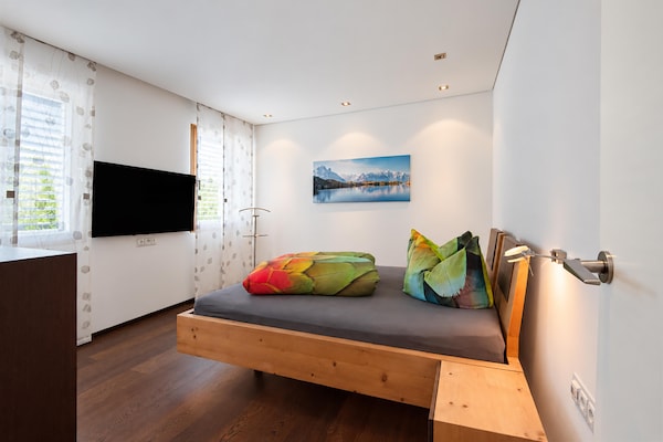 Foto van Villa in Tirol met zwembad - Vakantiehuis in Stanz bei Landeck - BedRoom