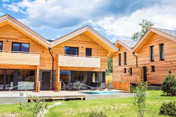 Foto van Aangenaam vakantiehuis met zwembad (zonder borg) - Vakantiehuis in Sankt Georgen am Kreischberg - ExteriorSummer