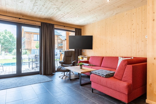 Foto van Aangenaam vakantiehuis met zwembad (zonder borg) - Vakantiehuis in Sankt Georgen am Kreischberg - LivingRoom