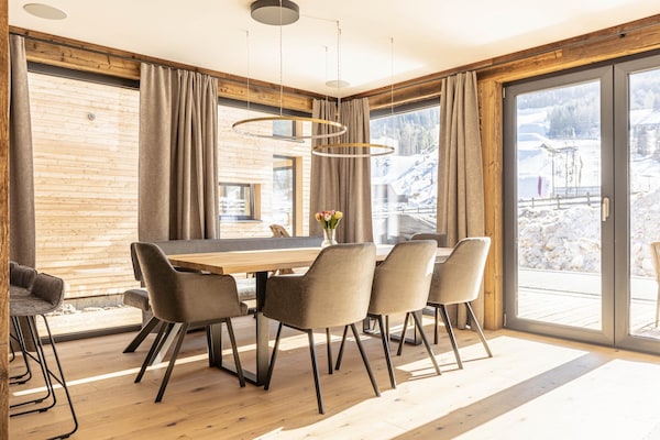 Foto van Vakantiehuis met sauna en zwembad (zonder borg) - Vakantiehuis in Sankt Georgen am Kreischberg - DiningRoom