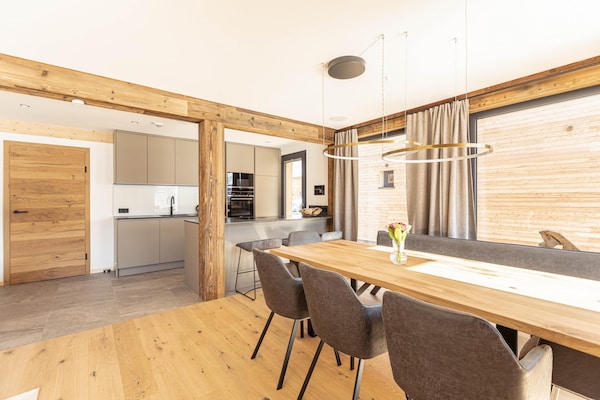 Foto van Vakantiehuis met sauna en zwembad (zonder borg) - Vakantiehuis in Sankt Georgen am Kreischberg - DiningRoom