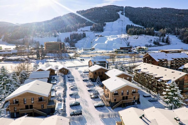 Foto van Vakantiehuis met sauna en zwembad (zonder borg) - Vakantiehuis in Sankt Georgen am Kreischberg - AreaWinter5KM