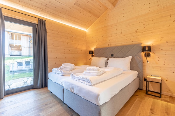 Foto van Chalet met warm zwembad op terras - Vakantiehuis in Ennsling - BedRoom