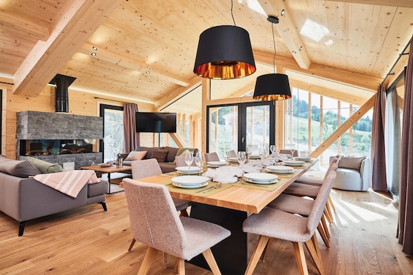 Foto van Chalet met warm zwembad op terras - Vakantiehuis in Ennsling - DiningRoom