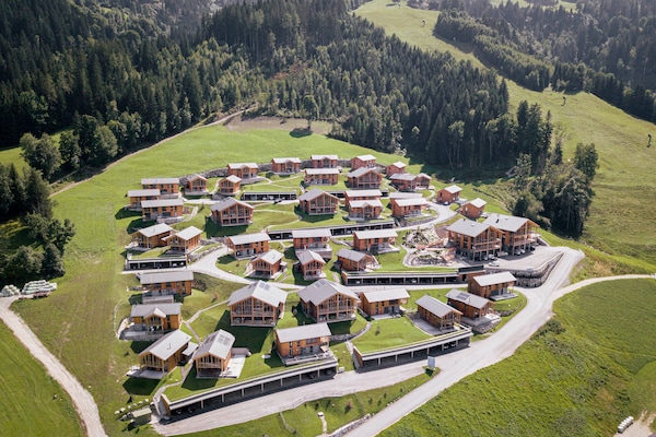 Foto van Chalet met warm zwembad op terras - Vakantiehuis in Ennsling - AreaSummer1KM