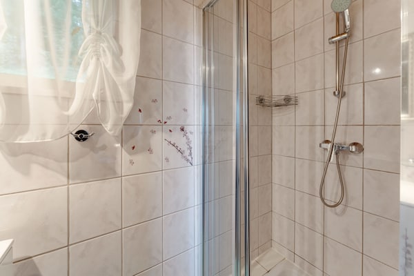Foto van Berghut in Eberstein bij skigebied - Vakantiehuis in Eberstein - BathRoom