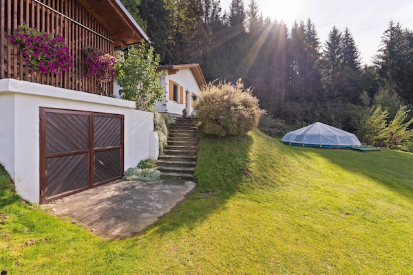 Foto van Berghut in Eberstein bij skigebied - Vakantiehuis in Eberstein - ExteriorSummer
