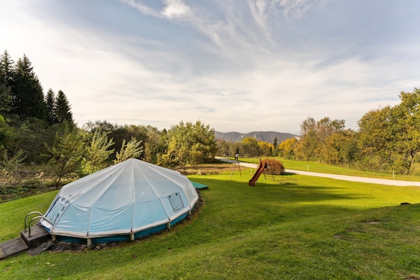 Foto van Berghut in Eberstein bij skigebied - Vakantiehuis in Eberstein - PoolOfHouse