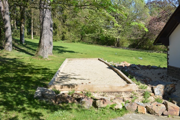Foto van Prachtige familievakantiebungalow - Vakantiehuis in Stoumont - GardenSummer