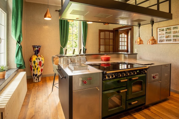 Foto van Luxe villa met verwarmd zwembad - Vakantiehuis in Faulx-les-Tom - Kitchen