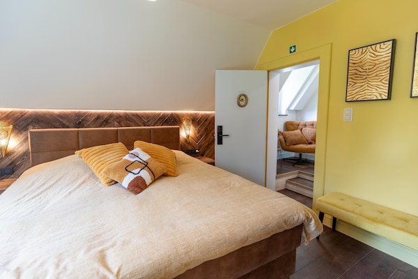 Foto van Luxe villa met verwarmd zwembad - Vakantiehuis in Faulx-les-Tom - BedRoom