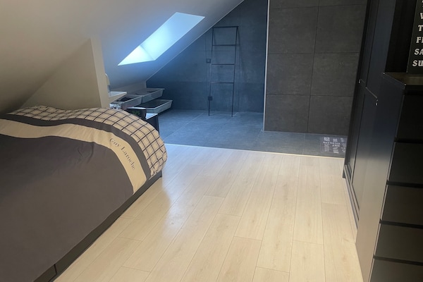 Foto van Villa Lumina Royale met zwembad - Vakantiehuis in Zutendaal - BedRoom