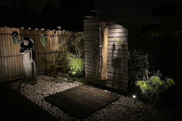Foto van Villa Lumina Royale met zwembad - Vakantiehuis in Zutendaal - GardenSummer
