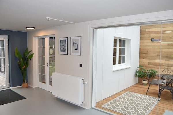 Foto van Karakteristiek landhuis in Aubel met overdekt privézwembad - TerraceBalcony