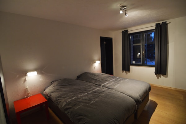 Foto van Sourbrodt Verblijf met Zwembad - Vakantiehuis in Sourbrodt - BedRoom