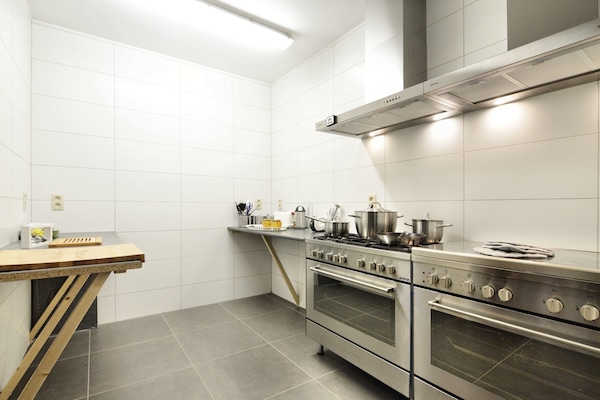 Foto van Luxe verblijf met zwembad - Vakantiehuis in Waimes - Kitchen
