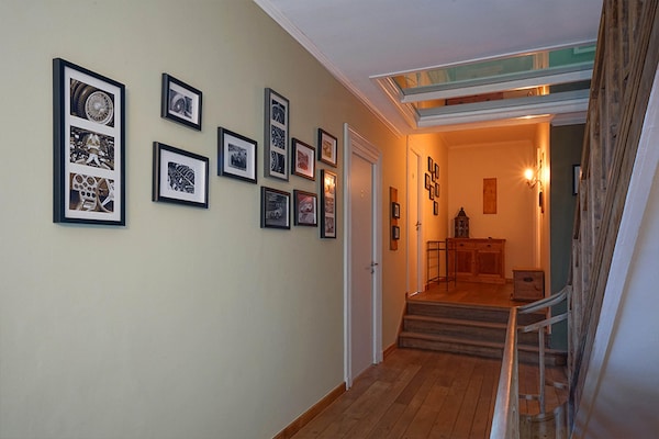 Foto van Kasteel in Stavelot met privézwembad - Vakantiehuis in Hockai - HallReception