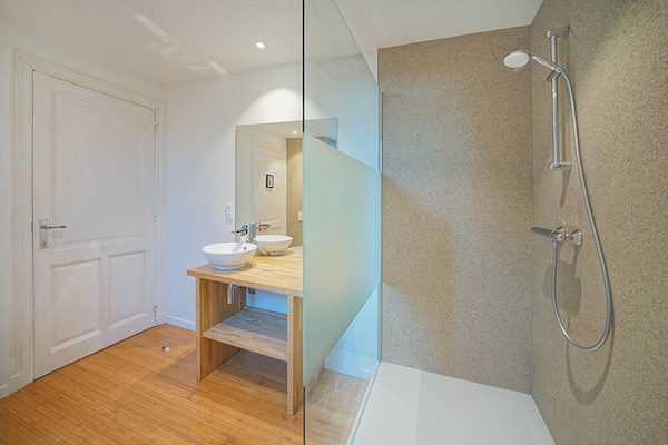 Foto van Kasteel in Stavelot met privézwembad - Vakantiehuis in Hockai - BathRoom