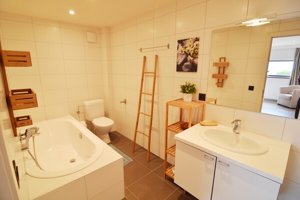 Foto van Familievilla, Profondeville - Vakantiehuis in Profondeville Ardennes - BathRoom
