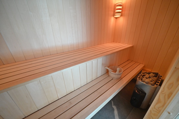 Foto van Watermolen in Baillonville met Binnenzwembad - Vakantiehuis in BAILLONVILLE - Wellness