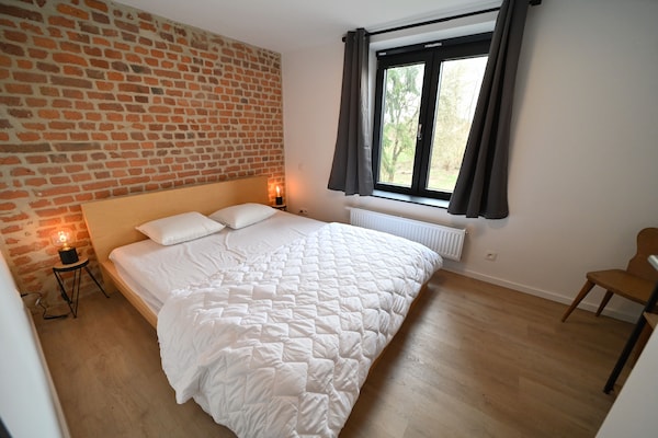 Foto van Watermolen in Baillonville met Binnenzwembad - Vakantiehuis in BAILLONVILLE - BedRoom