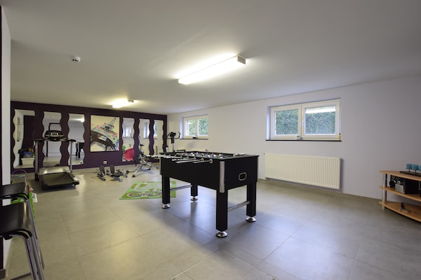 Foto van Cottage in Ochamps met Zwembad en Sauna - Vakantiehuis in Libin - RecreationRoom