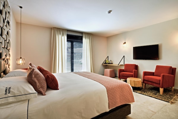 Foto van Villa met zwembad en suites voor 12 gasten - Vakantiehuis in Durby - BedRoom