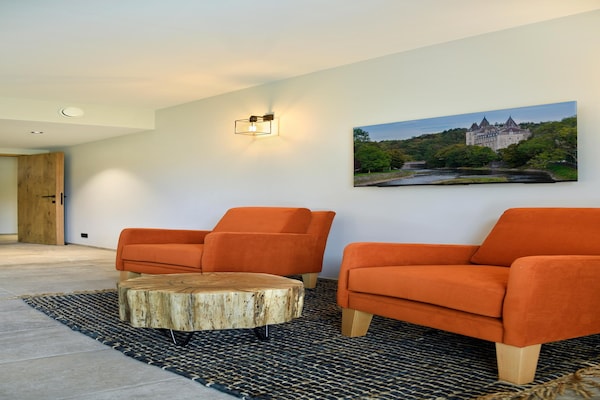 Foto van Villa met zwembad en suites voor 12 gasten - Vakantiehuis in Durby - LivingRoom