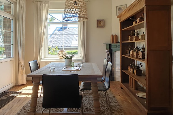 Foto van Vakantiehuis met zwembad bij Durbuy - Vakantiehuis in Barvaux - DiningRoom