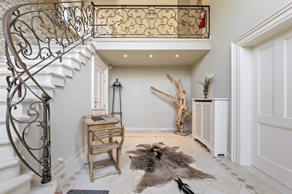 Foto van Luxe Landhuis met Zwembad Ardennen - Vakantiehuis in Manhay - Landing