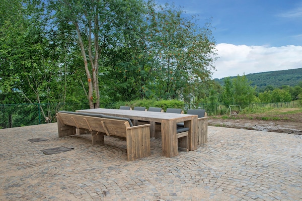 Foto van Luxe Landhuis met Zwembad Ardennen - Vakantiehuis in Manhay - TerraceBalcony