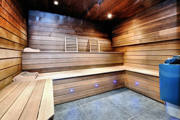 Foto van Villa met verwarmd buitenzwembad en sauna - Vakantiehuis in Manhay (lamormenil) - Wellness
