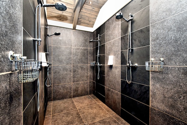 Foto van Villa met verwarmd buitenzwembad en sauna - Vakantiehuis in Manhay (lamormenil) - Wellness