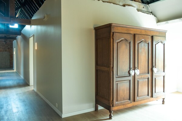 Foto van Vakantiehuis in Moorslede met zwembad en jacuzzi - Vakantiehuis in Moorslede - BedRoom