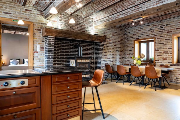 Foto van Villa met zwembad te Erembodegem - Vakantiehuis in Erembodegem - Kitchen