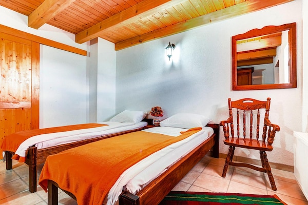 Foto van Villa in Starigrad bij Nationaal Park Paklenica - Vakantiehuis in Starigrad Paklenica - BedRoom