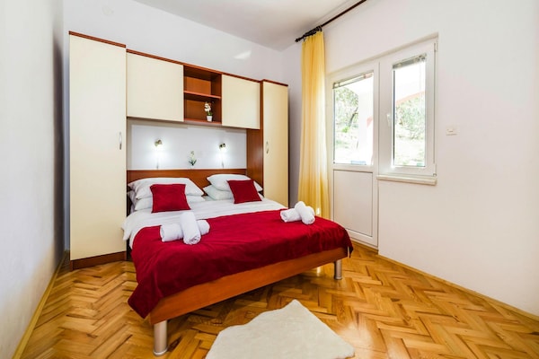 Foto van Vakantiehuis in Rovanjska met Zeezicht - Vakantiehuis in Jasenice - BedRoom