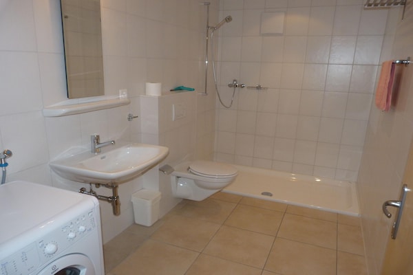 Foto van Authentiek appartement met uitzicht op de bergen - Vakantiehuis in Veysonnaz - LivingRoom