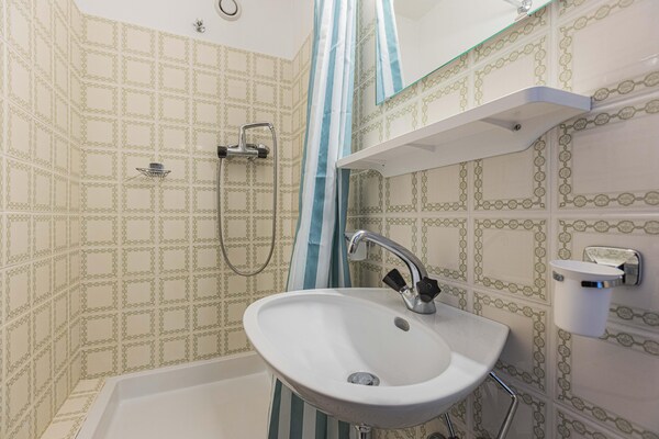 Foto van Appartement Crans-Montana bij Skibanen - Vakantiehuis in Crans-Montana - BathRoom