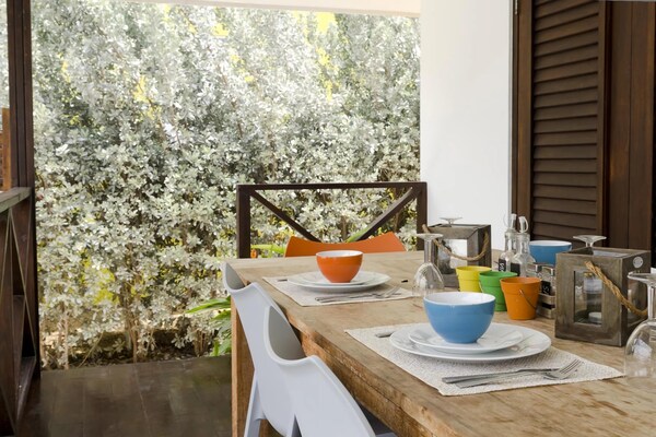 Foto van Villa in Jan Thiel met privézwembad - Vakantiehuis in Jan Thiel - TerraceBalcony