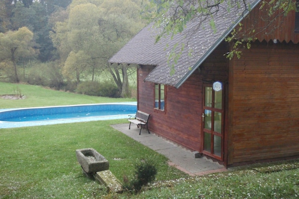 Foto van Huisdiervriendelijk vakantiehuis - Vakantiehuis in Bechyne - GardenSummer