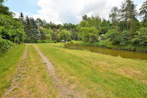 Foto van Huisdiervriendelijk vakantiehuis - Vakantiehuis in Bechyne - ViewSummer