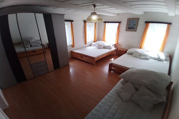 Foto van Bosontsnapping met tuin - Vakantiehuis in Staré Křečany - BedRoom