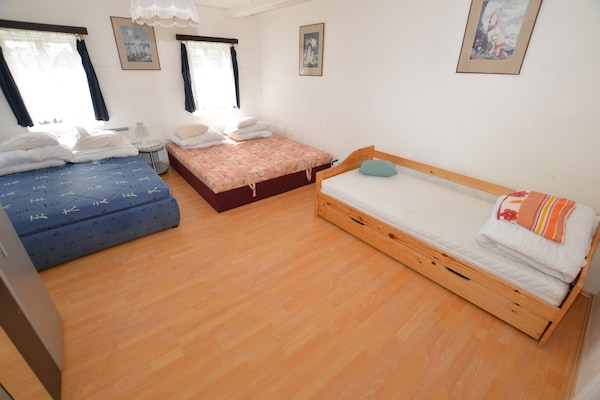 Foto van Bosontsnapping met tuin - Vakantiehuis in Staré Křečany - BedRoom