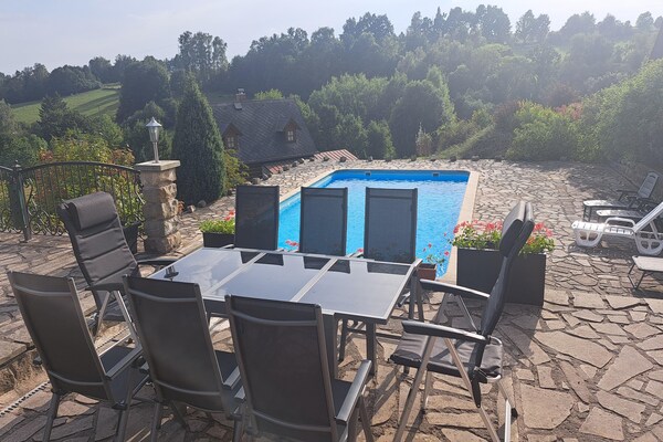 Foto van Privézwembadvilla in Stupna - Vakantiehuis in Pecka - PoolOfHouse