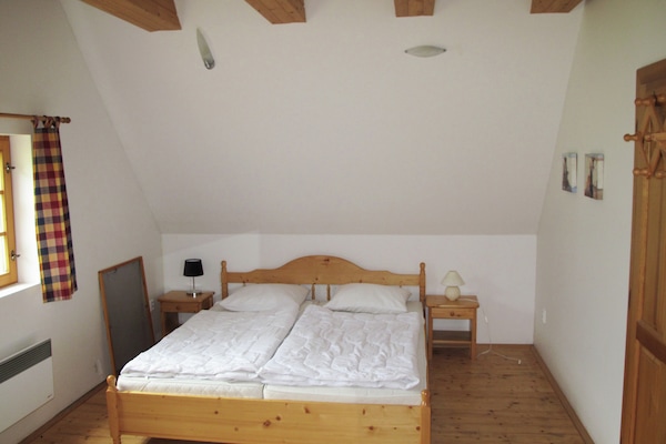 Foto van Privézwembadvilla in Stupna - Vakantiehuis in Pecka - BedRoom