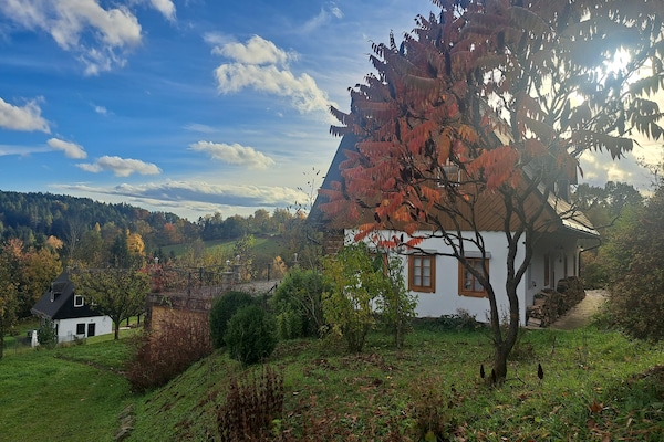 Foto van Privézwembadvilla in Stupna - Vakantiehuis in Pecka - GardenSummer