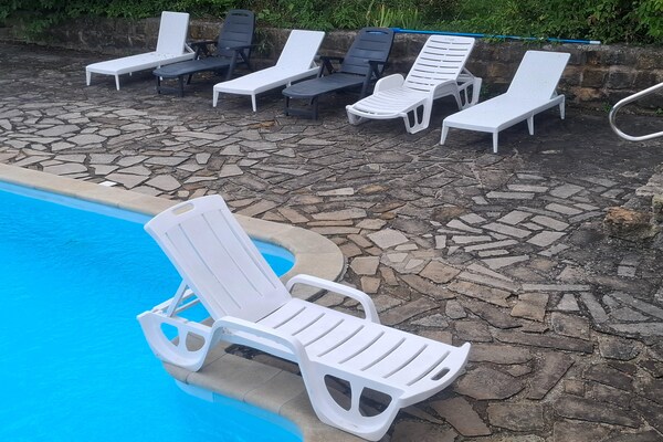 Foto van Privézwembadvilla in Stupna - Vakantiehuis in Pecka - PoolOfHouse