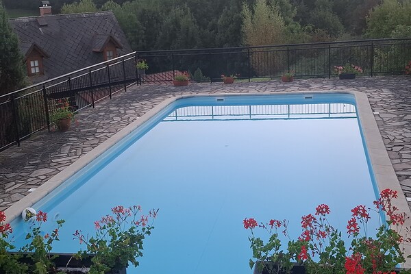 Foto van Privézwembadvilla in Stupna - Vakantiehuis in Pecka - PoolOfHouse